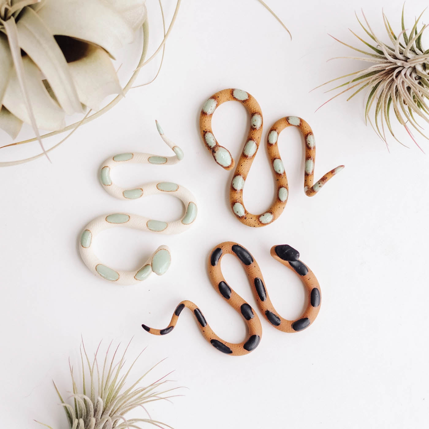 Ceramic Snake Set of 3 in Desert