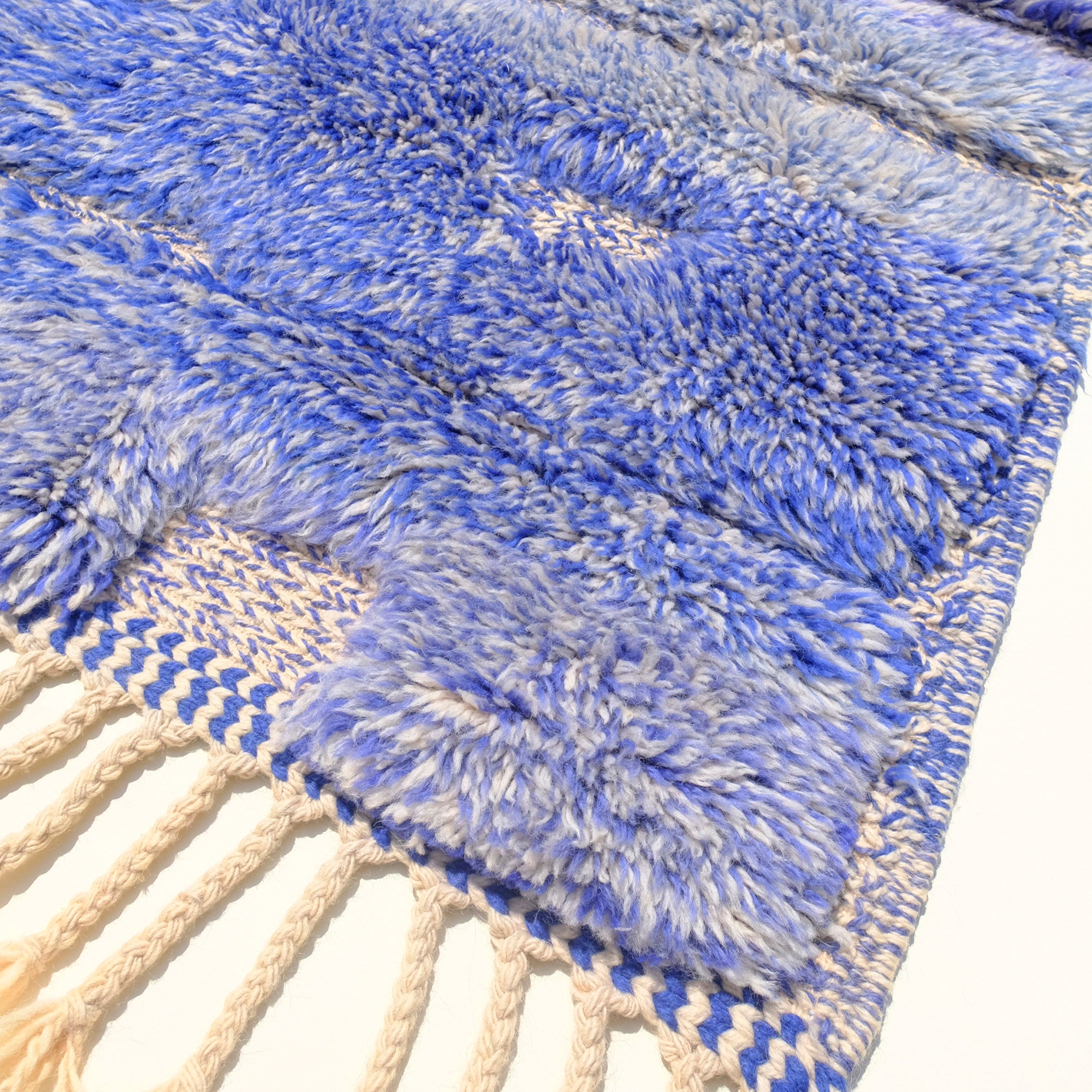 Serene Horizon 'FUTURE' Rug