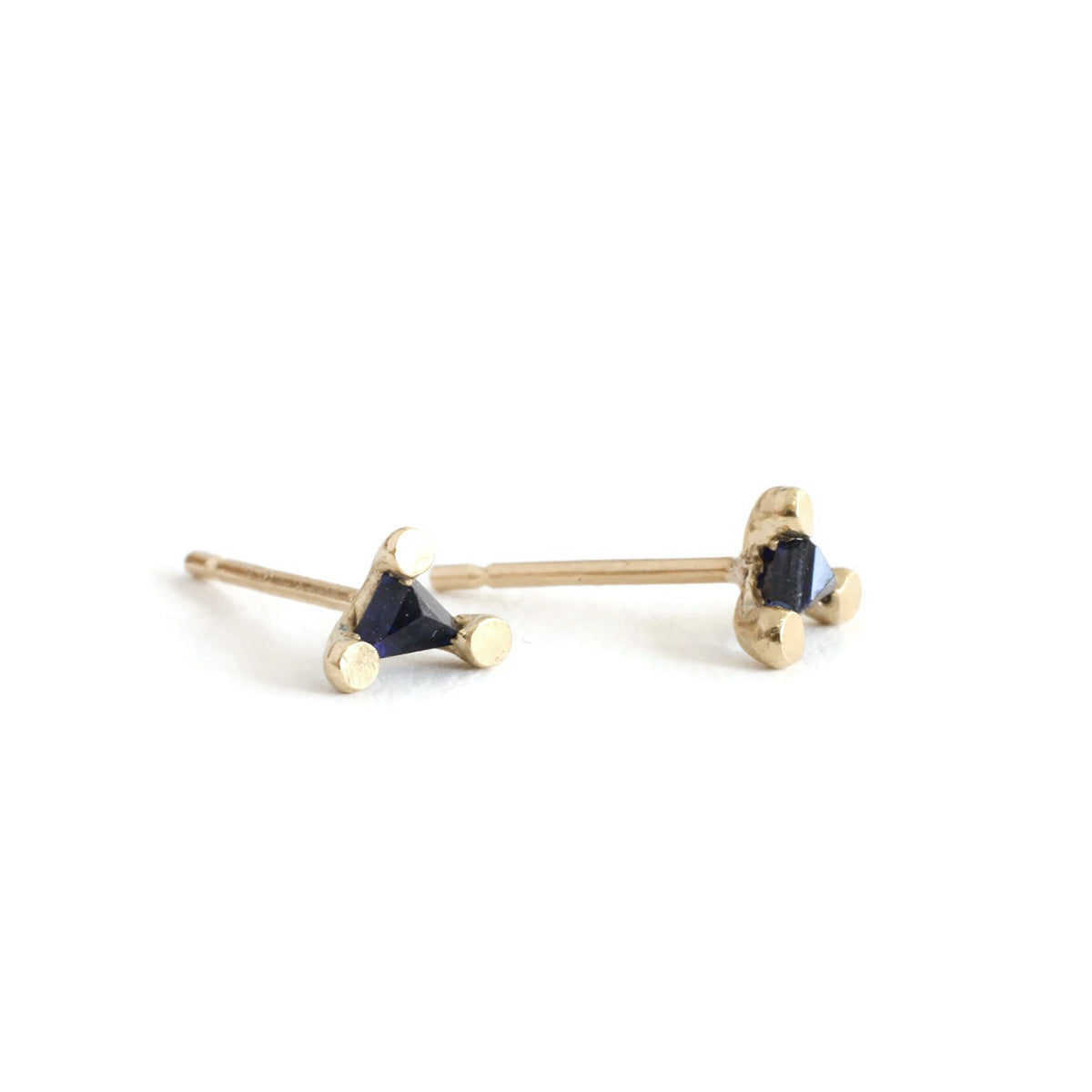 Triangle Sapphire Dot Prong Studs