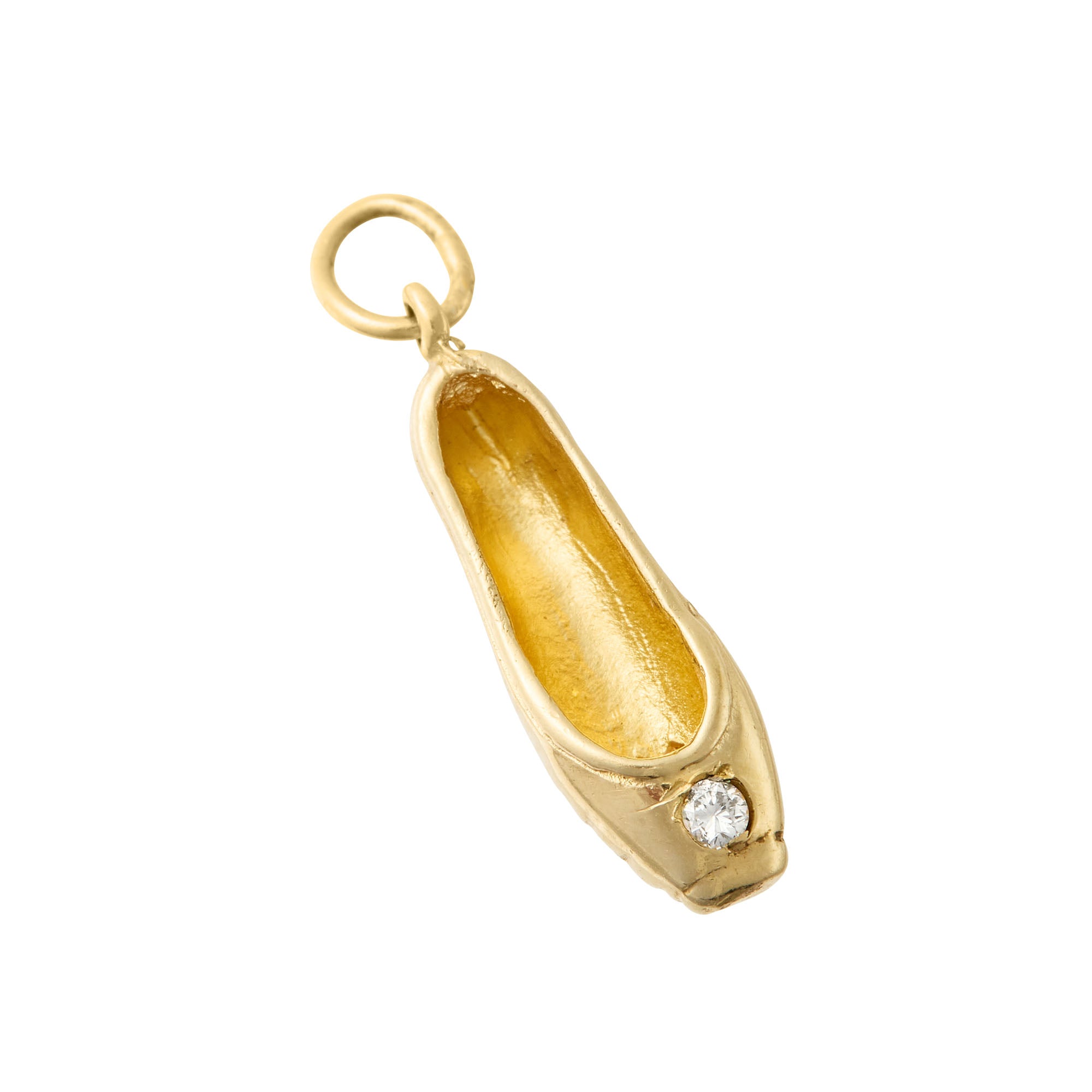 Vintage 14k gold ballet flat charm with delicate detailing – perfect gift for dancers, ballet lovers, or elegant charm bracelet collectors.