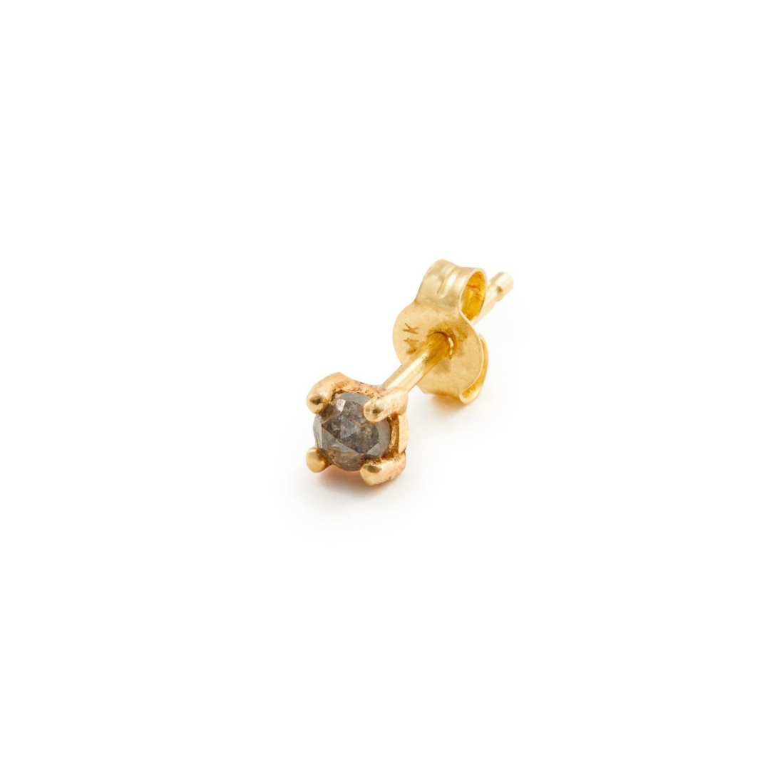 Salt-n-Pepper Diamond Single Stud Earring in Yellow Gold