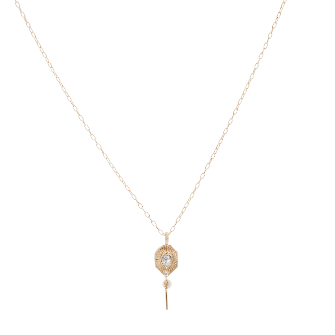 14K light yellow solid gold plate pendant necklace featuring a heart-shaped grey diamond and a white-to-light-grey gradient diamond with a delicate dangling detail, 2 × 0.6 cm pendant on a 40 cm chain.